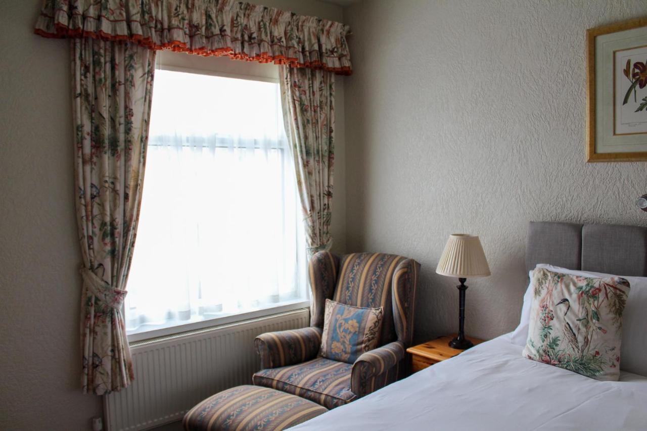 The Gaydon Bed & Breakfast Lytham St Annes Exterior photo