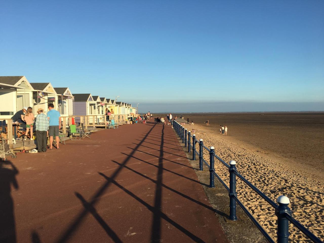 The Gaydon Bed & Breakfast Lytham St Annes Exterior photo